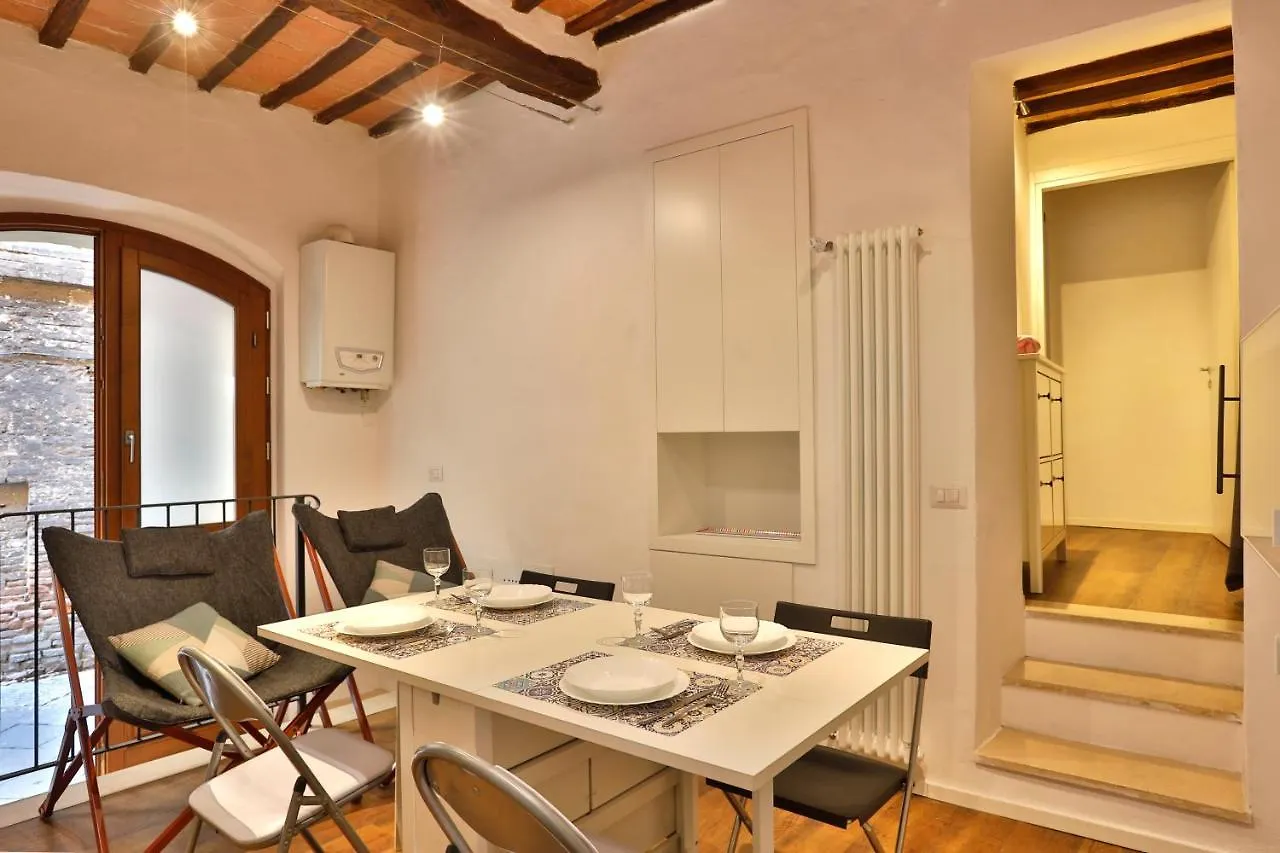 Appartamento Indipendente Vicino Piazza Del Campo Siena 0*,  Italy